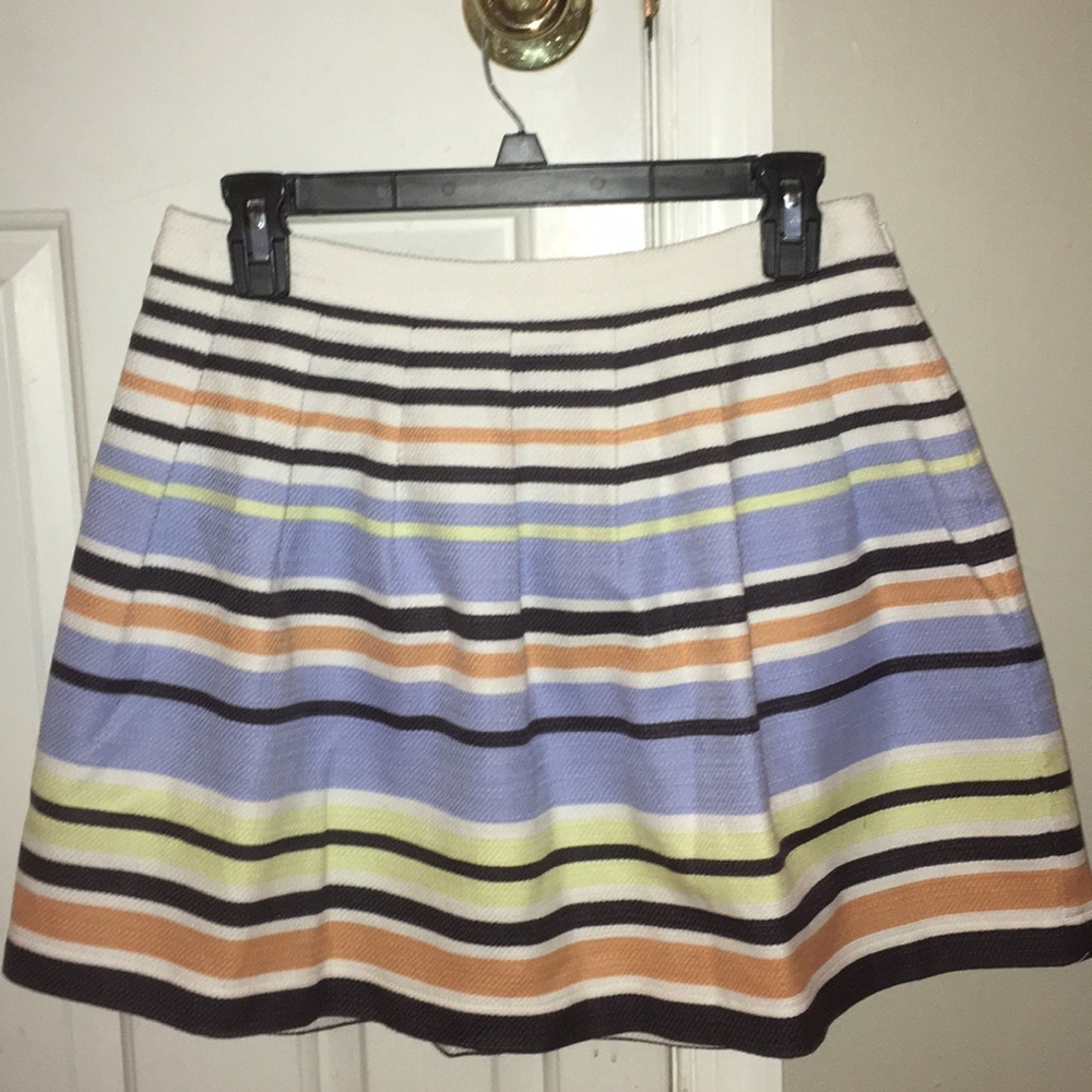 Forever 21 “Essentials” skirt